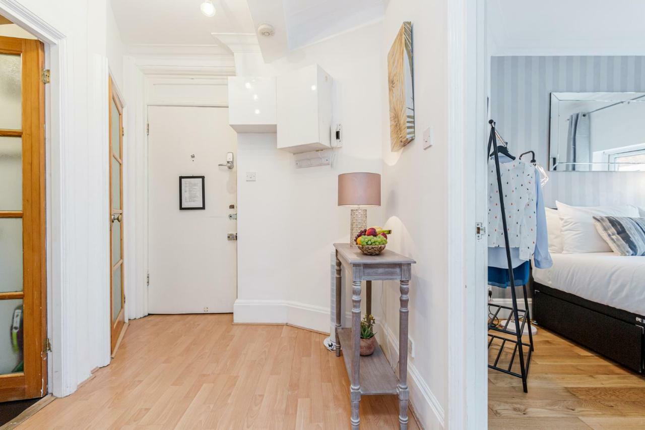 Trendy Covent Garden Apartment London Ngoại thất bức ảnh